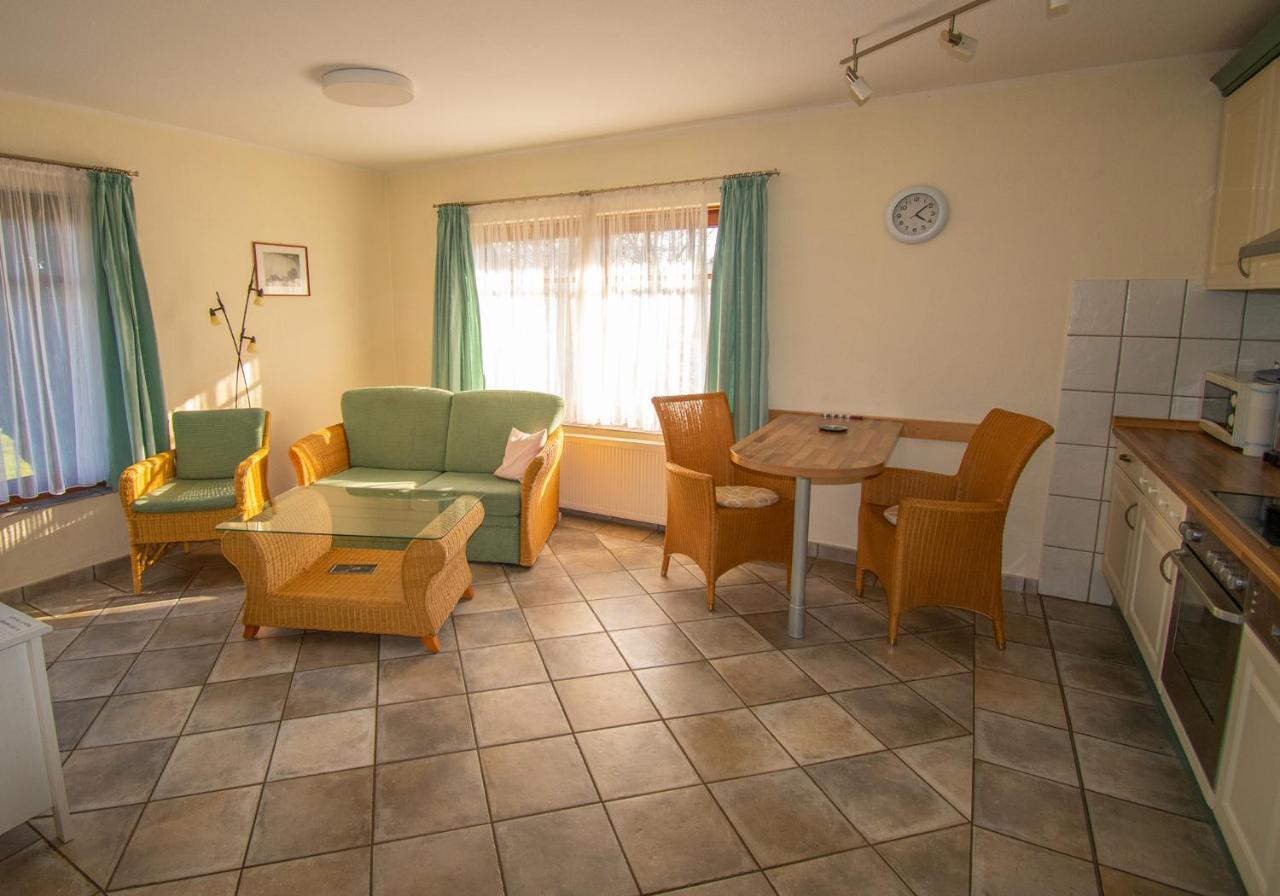 Inselhotel Kapitaen Tadsen / Amrum Nebel Luaran gambar