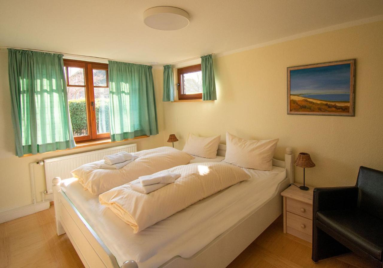 Inselhotel Kapitaen Tadsen / Amrum Nebel Luaran gambar